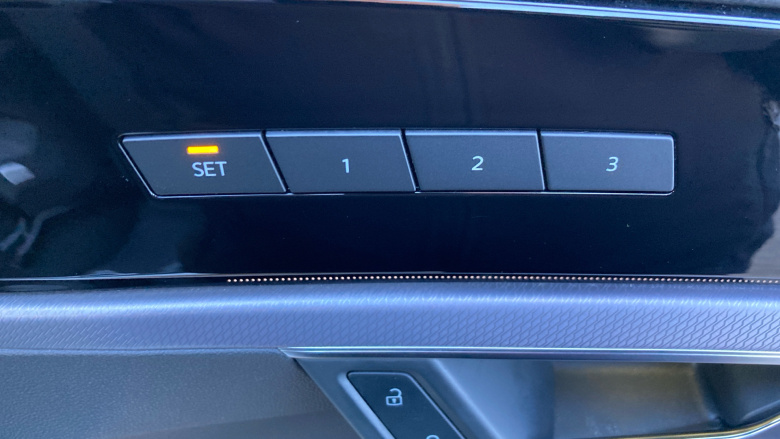 Volkswagen Touareg 3.0 V6 TDI 4Motion Black Edition 5dr Tip Auto Diesel Estate